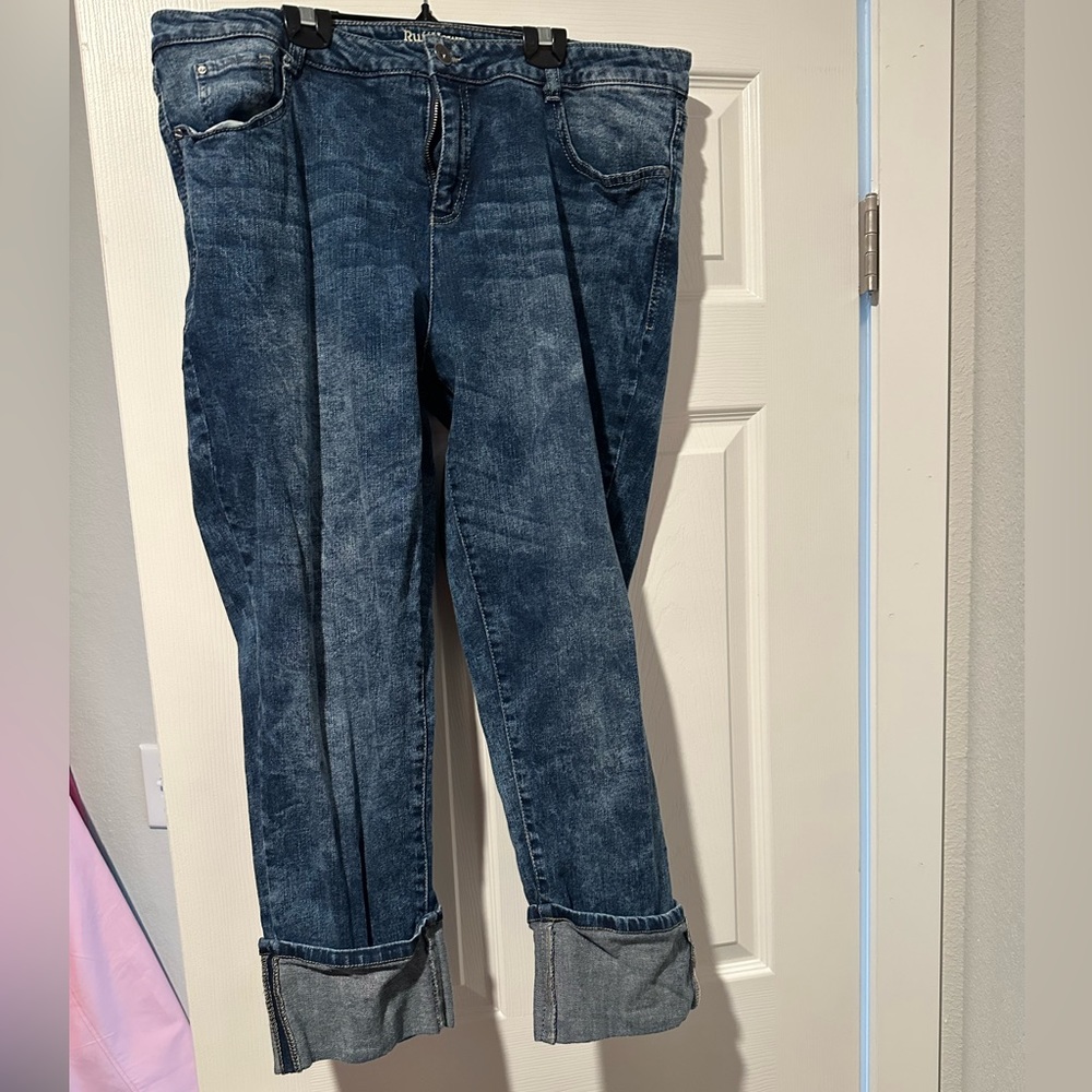 Capri jeans
